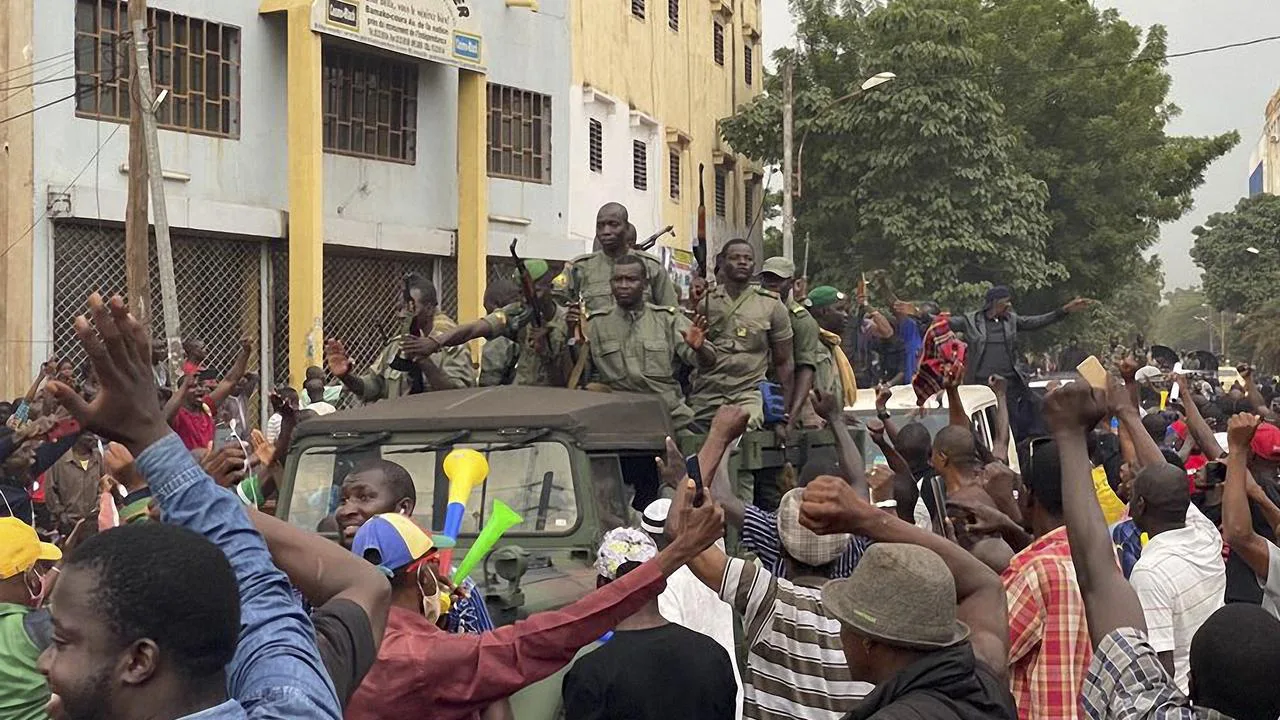 Illustration de l’article : Coup d’Etat Mali 2020 : Le Comité National pour le Salut du Peuple revendique le