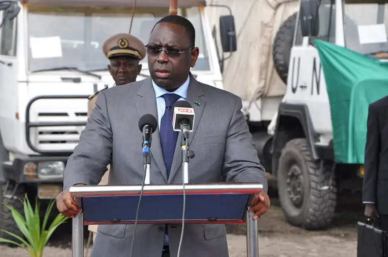 Macky Sall renonce au pouvoir