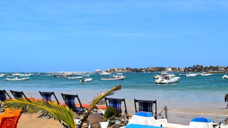 Vue de Dakar, capitale du Sénégal, depuis la corniche