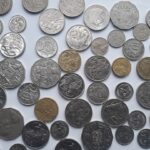 Monnaies locales et économies parallèles en Afrique 2026